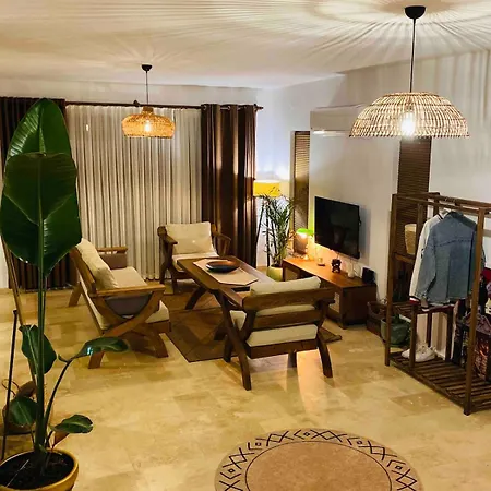 Villa Comfortable 3-bedroom With Pool And Garden Kas